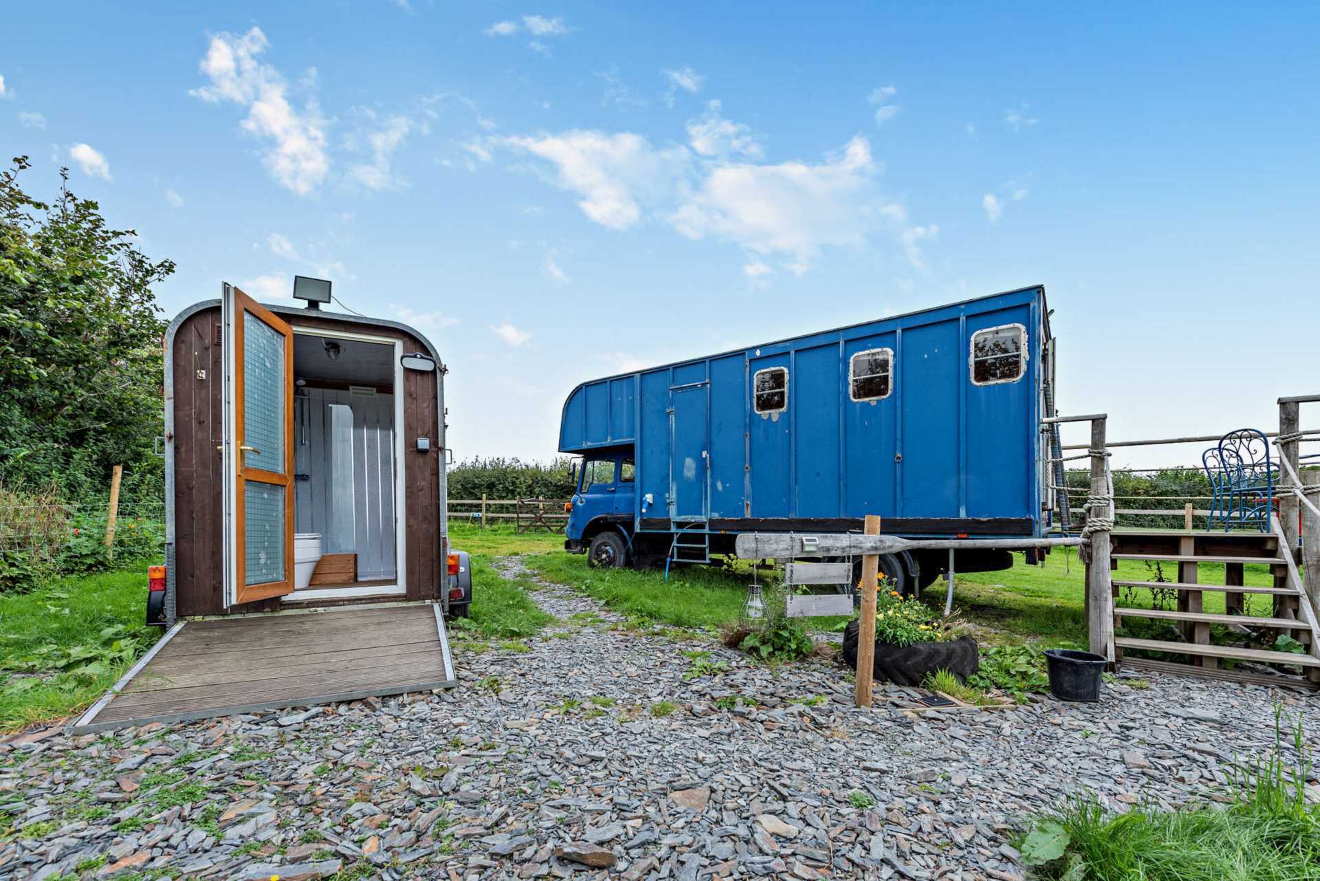 Celaeron Equestrian Centre & Caravan Site, Neuaddlwyn, Ceredigon. Image 24