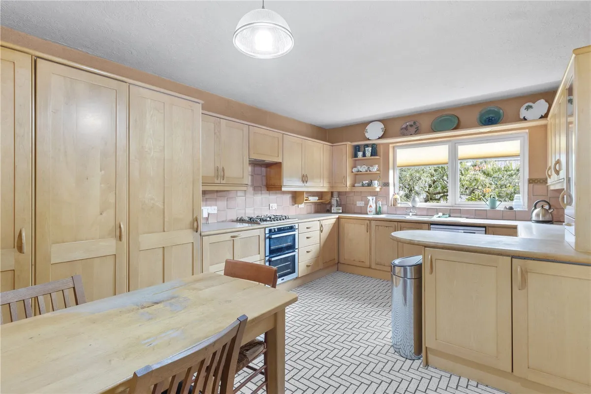 High Street, Buxted, Uckfield, East Sussex, TN22