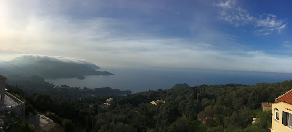 ELF HOUSE, Lakones, Corfu