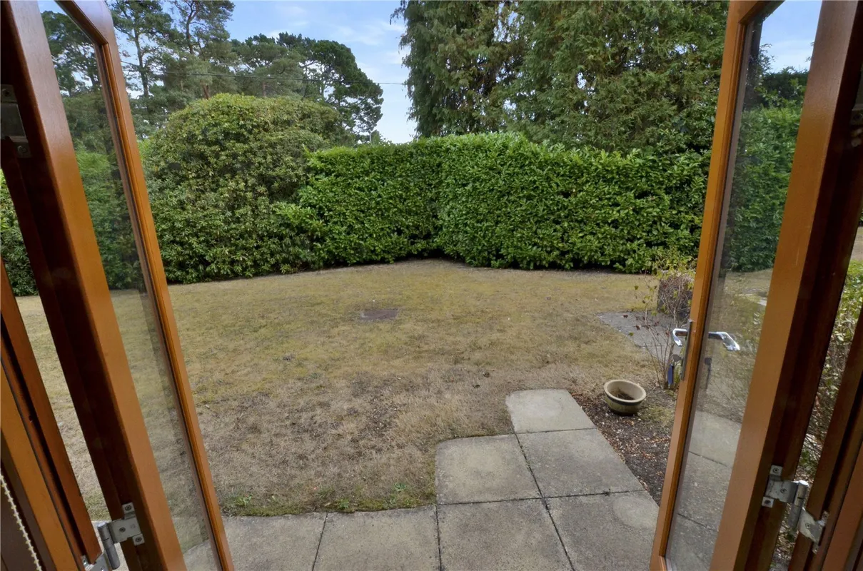 Golf Links Road, Ferndown, Dorset, BH22
