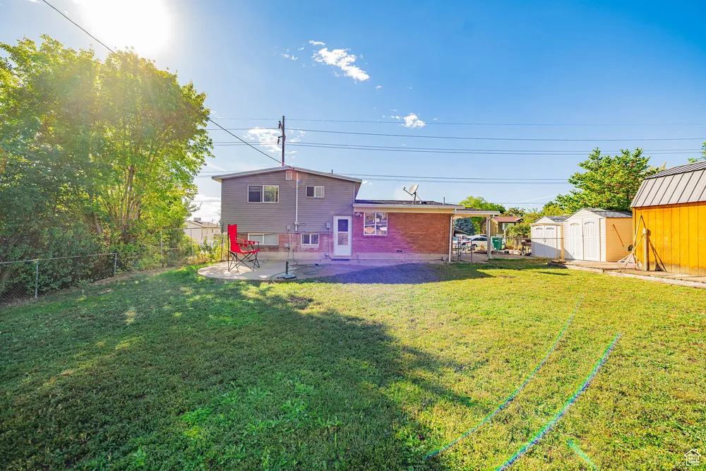 1094 N Angel St, Layton, UT 84041