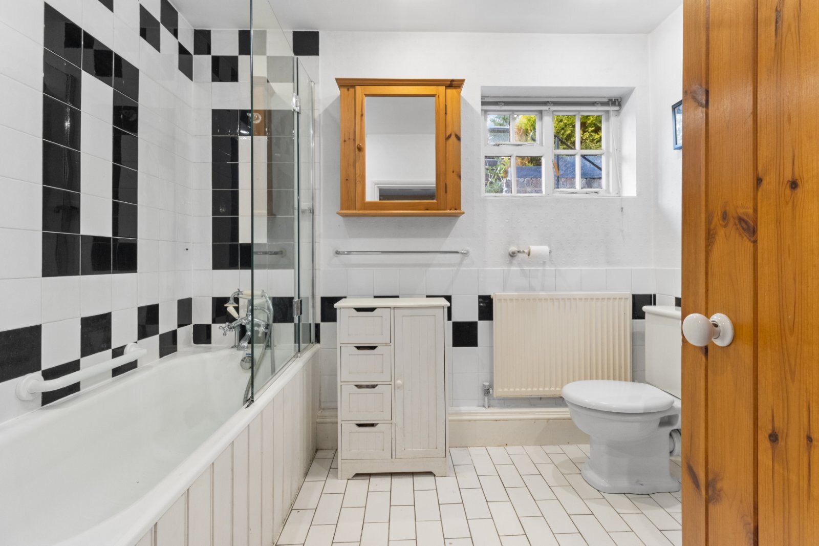 Coopers Green, Uckfield, East Sussex, TN22 Image 10