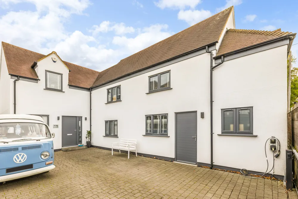 Kenton Lane, Harrow, HA3