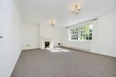 Burnhams Field, Weston Turville, Aylesbury