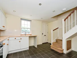 Langley Road, Chippenham thumb 3