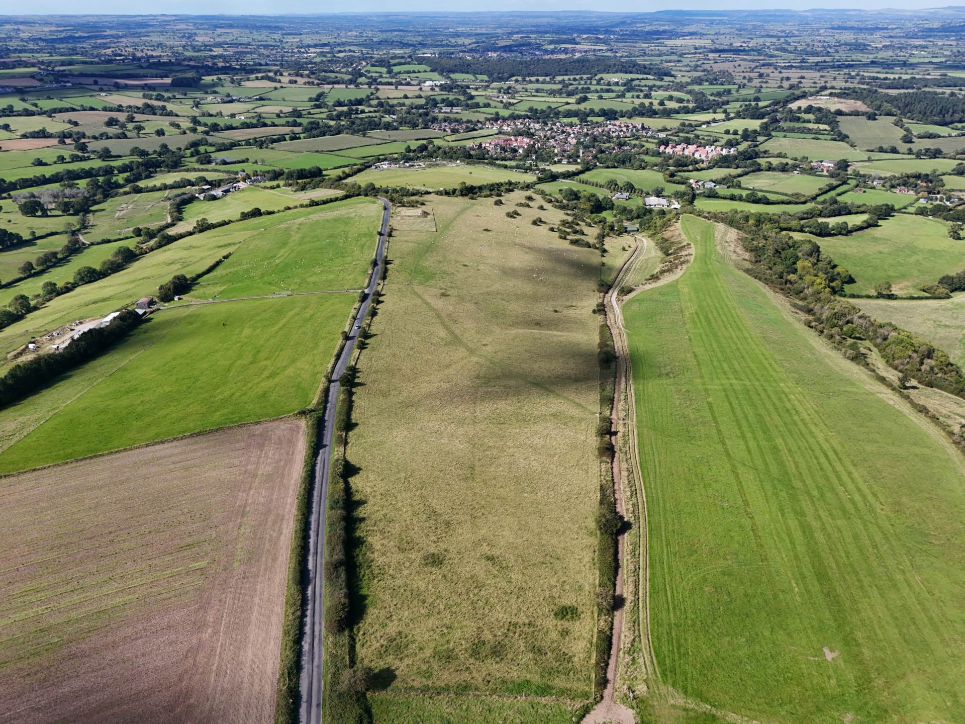 Land at Okeford Fitzpaine, Dorset Image 3
