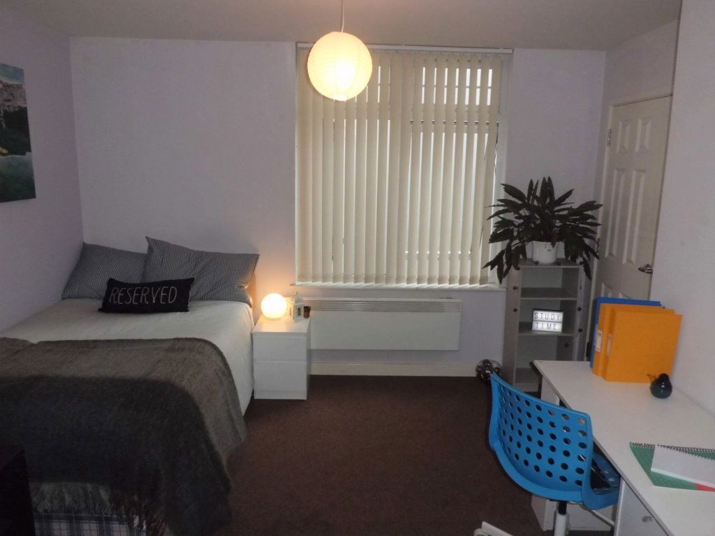 F4 Bournbrook House, B29 6BD Image 1
