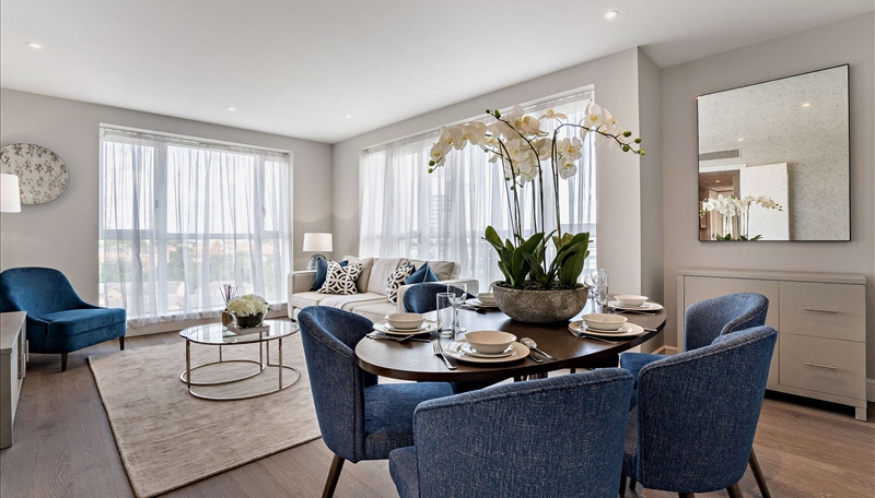 TWO BEDROOM TO LET CIRCUS E14 Image 6