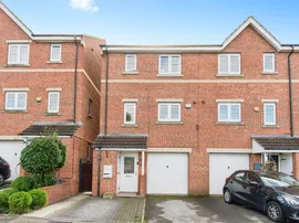 Stonecrop Drive, Castleford photo