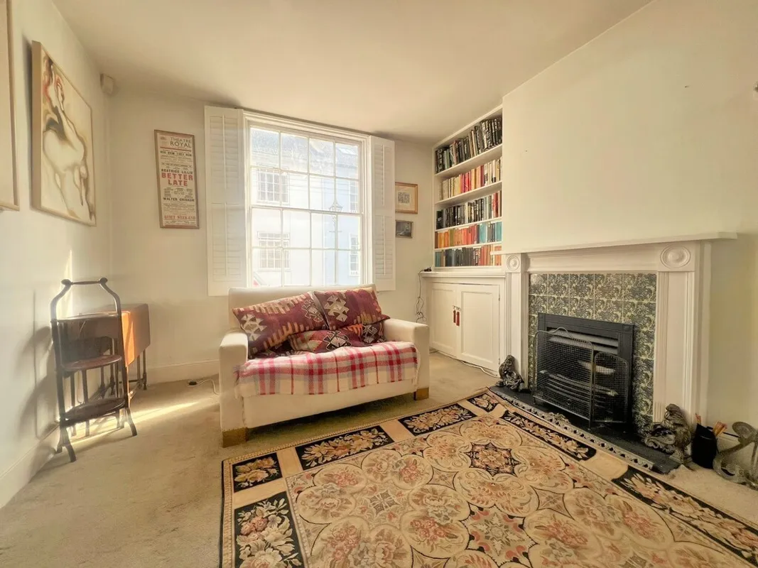 Queens Gardens, Brighton, BN1 4AR
