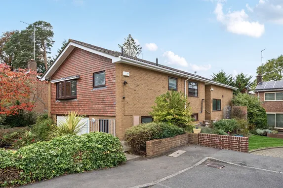 Maryrose Way, Oakleigh Park, N20