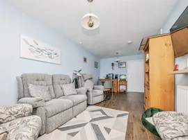 Elmden Court, Clacton-On-Sea thumb 2