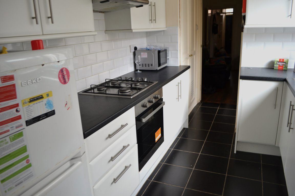 32 Tiverton Road, B29 6BP Image 4