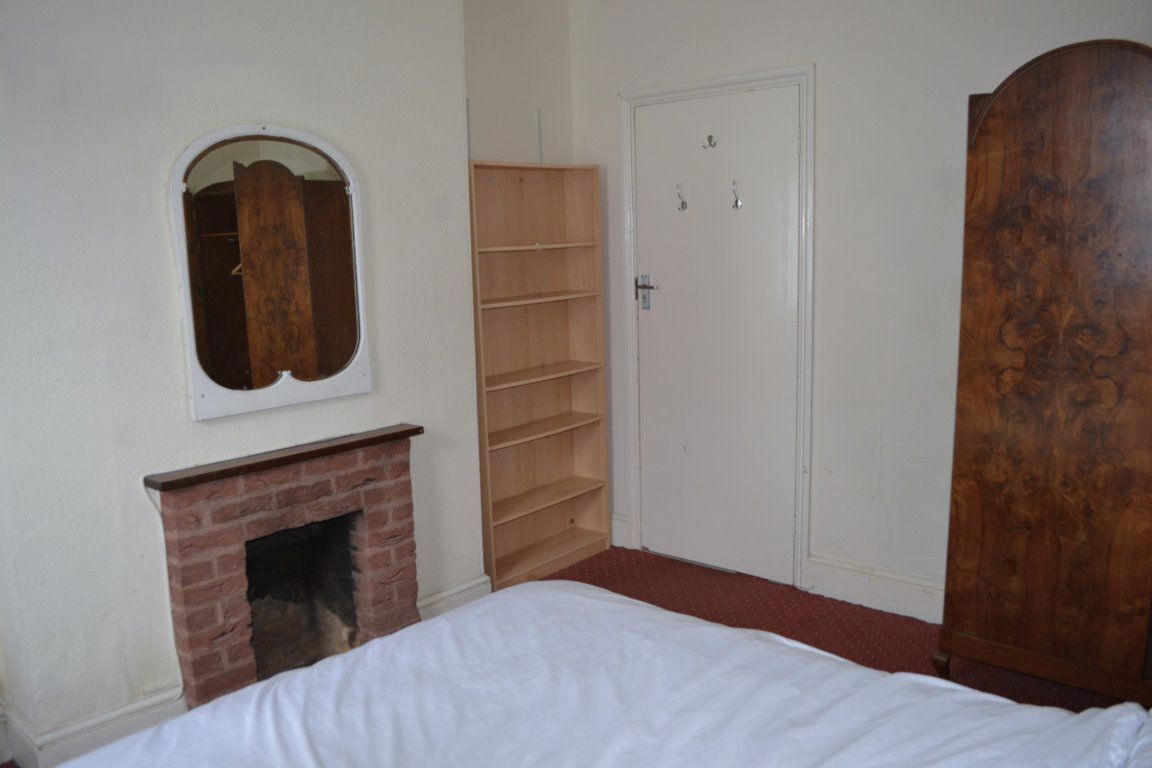 32 Tiverton Road, B29 6BP Image 7