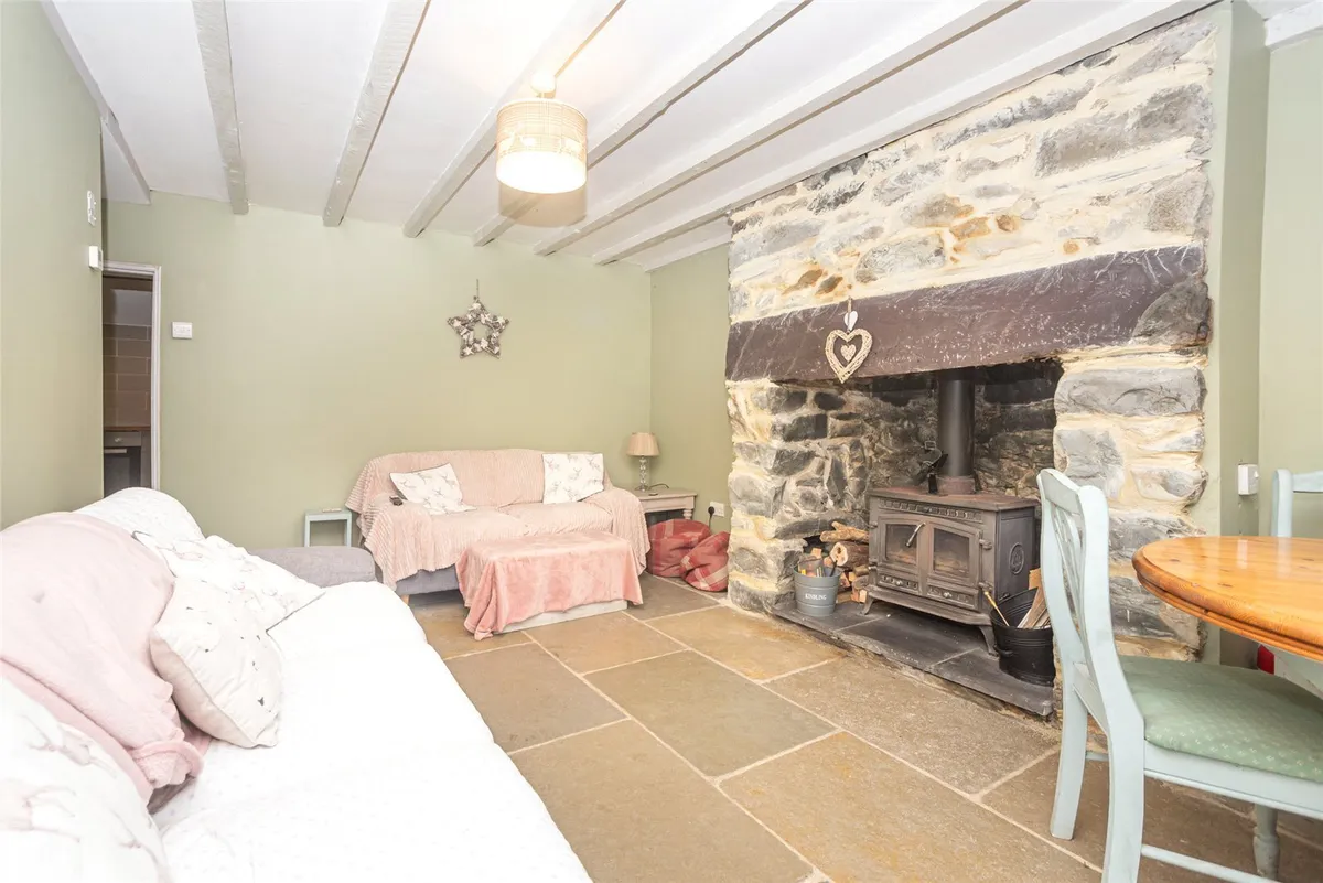 Mynydd Glas, Garndolbenmaen, Gwynedd, LL51