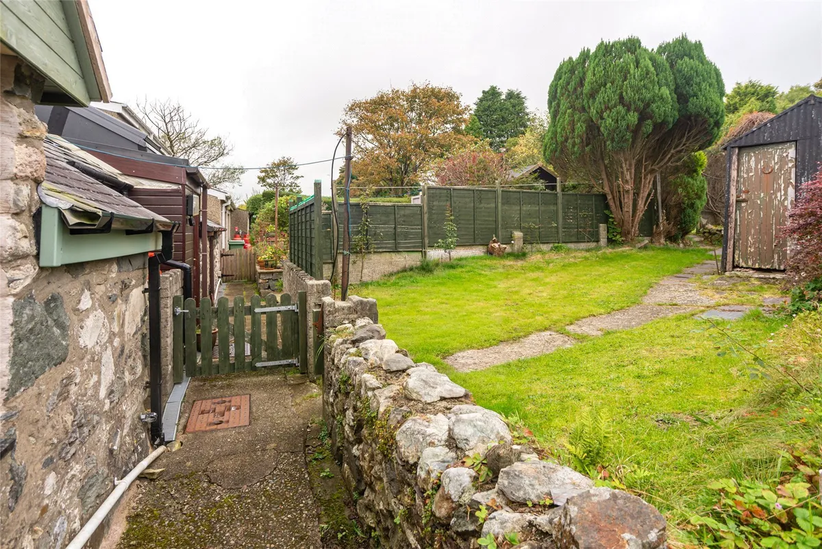 Mynydd Glas, Garndolbenmaen, Gwynedd, LL51