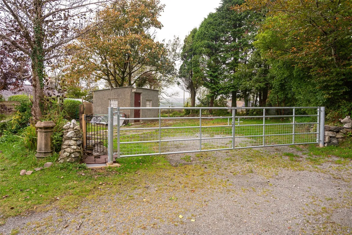 Mynydd Glas, Garndolbenmaen, Gwynedd, LL51