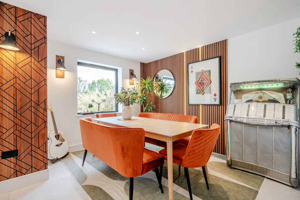 The Marches, HASLEMERE, GU27 photo 7