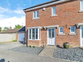 Manor Avenue, Hockliffe, Leighton Buzzard photo