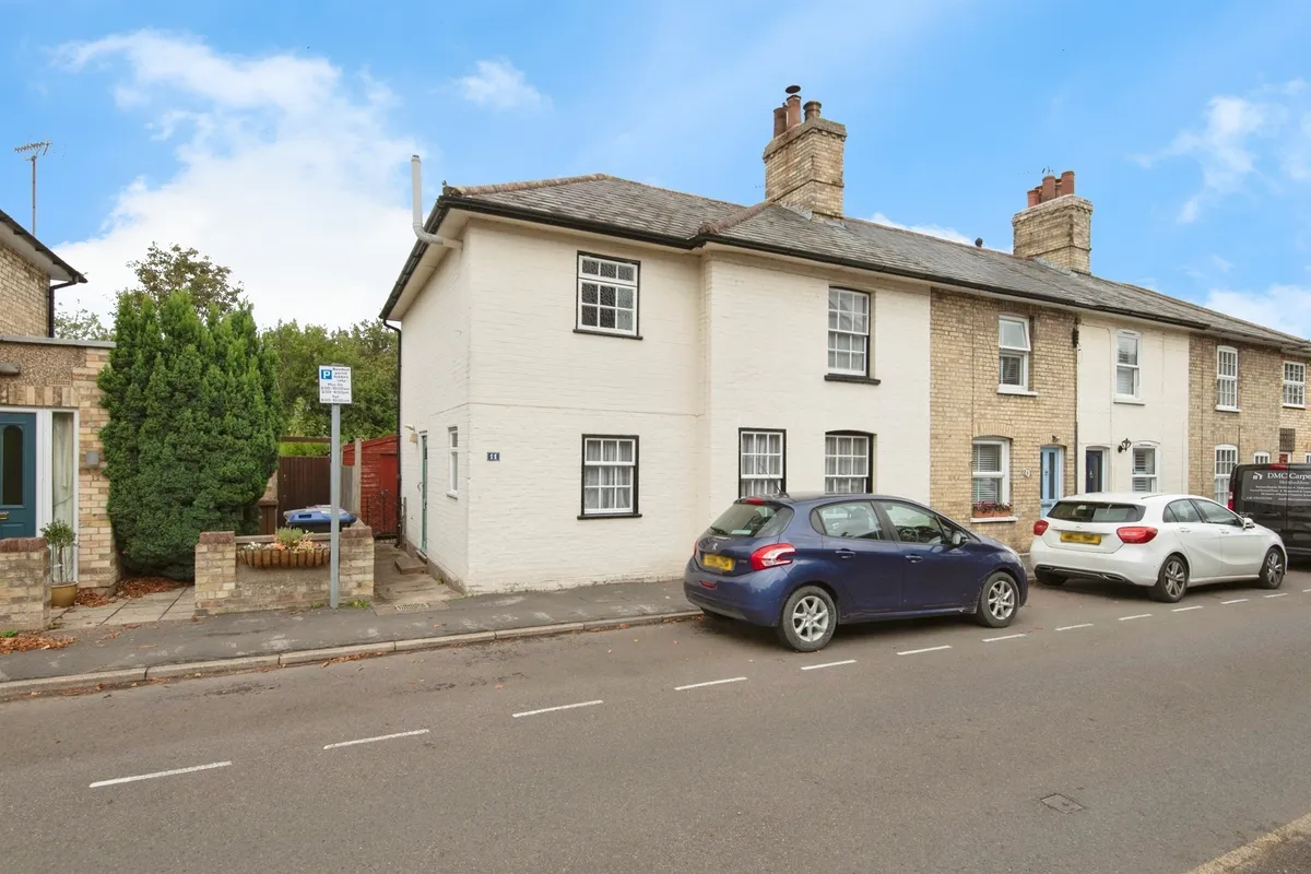 Sun Hill, Royston