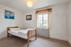 Sun Hill, Royston