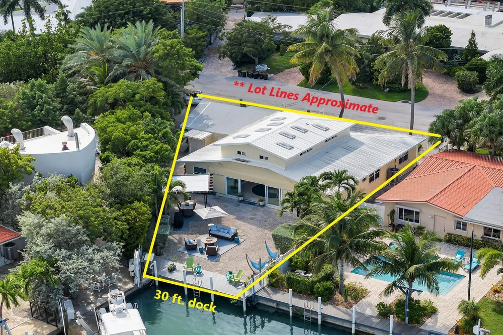 1220 122nd Street Ocean, Marathon, FL 33050