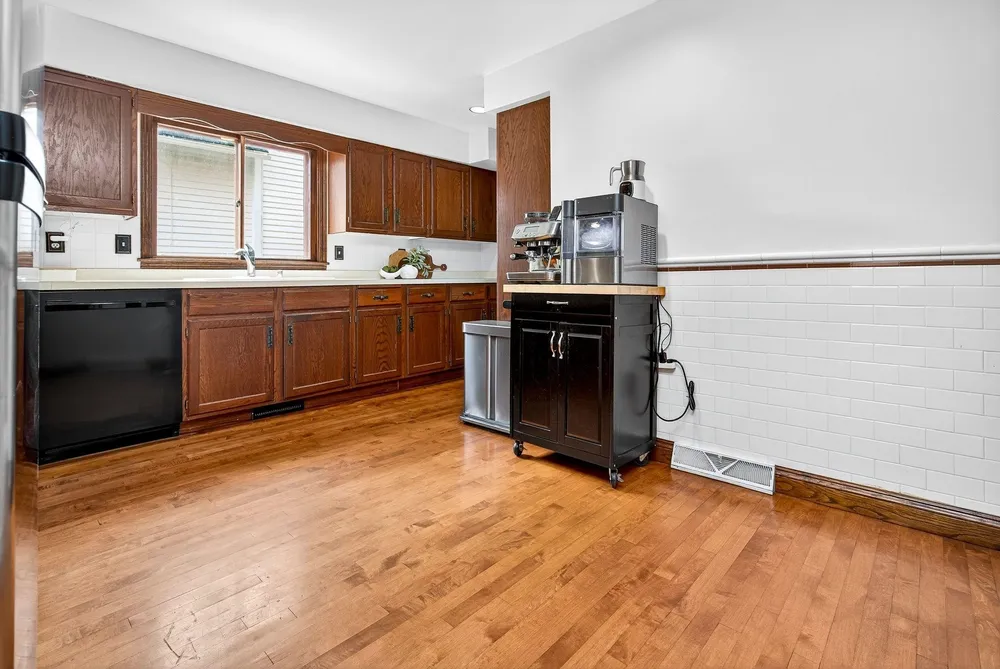 228 N Union St, Appleton, WI 54911