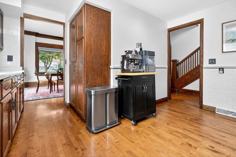 228 N Union St, Appleton, WI 54911