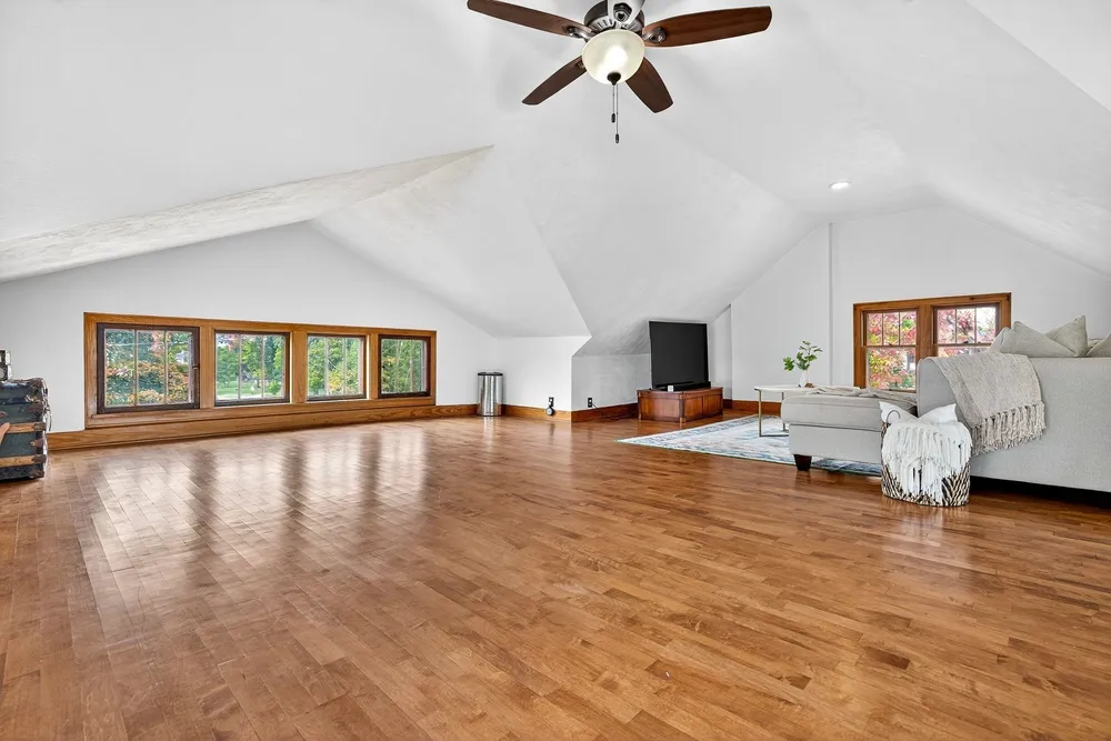 228 N Union St, Appleton, WI 54911