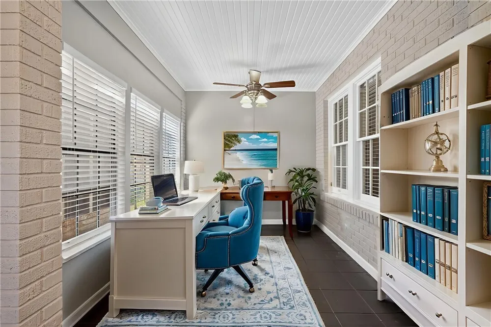 501 Del Mar Blvd, Corpus Christi, TX 78404