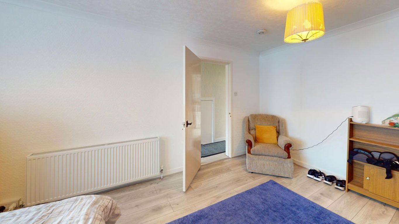 6 Goss Croft, B29 6NN Image 12