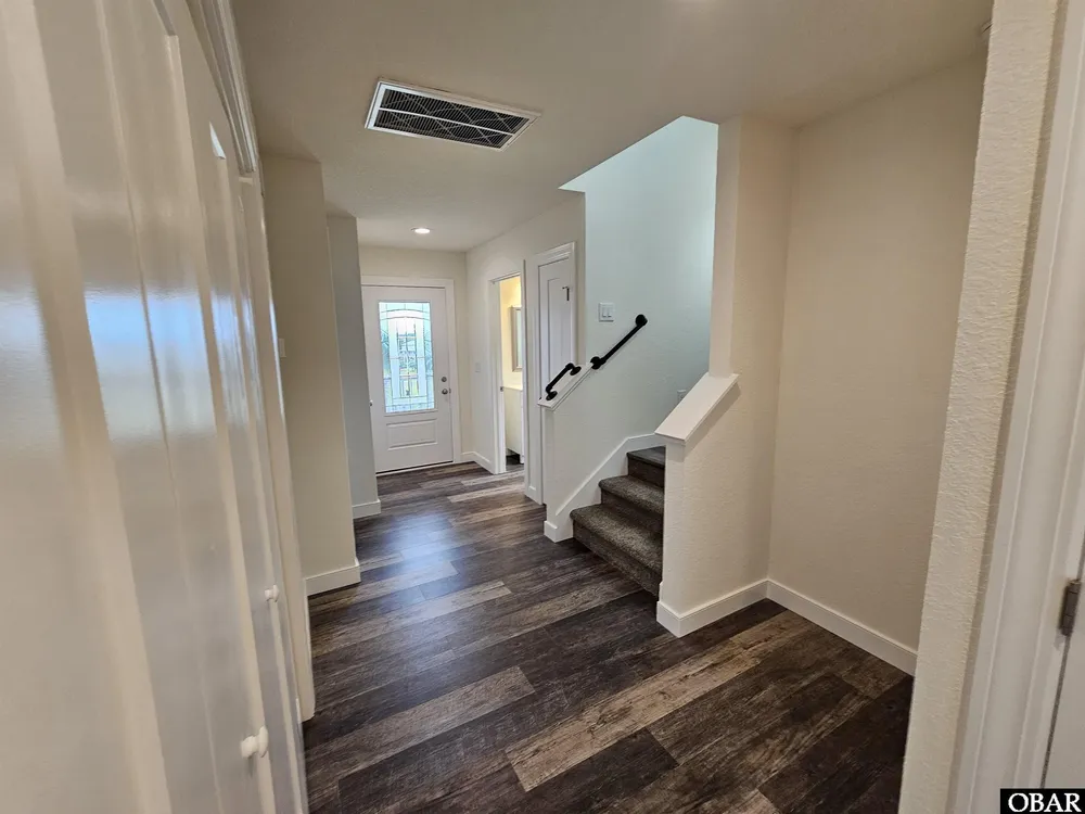 438 Colington Dr, Kill Devil Hills, NC 27948