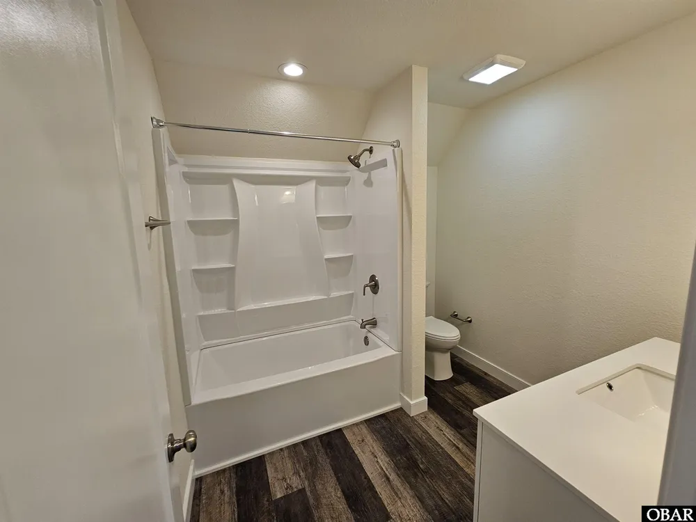 438 Colington Dr, Kill Devil Hills, NC 27948