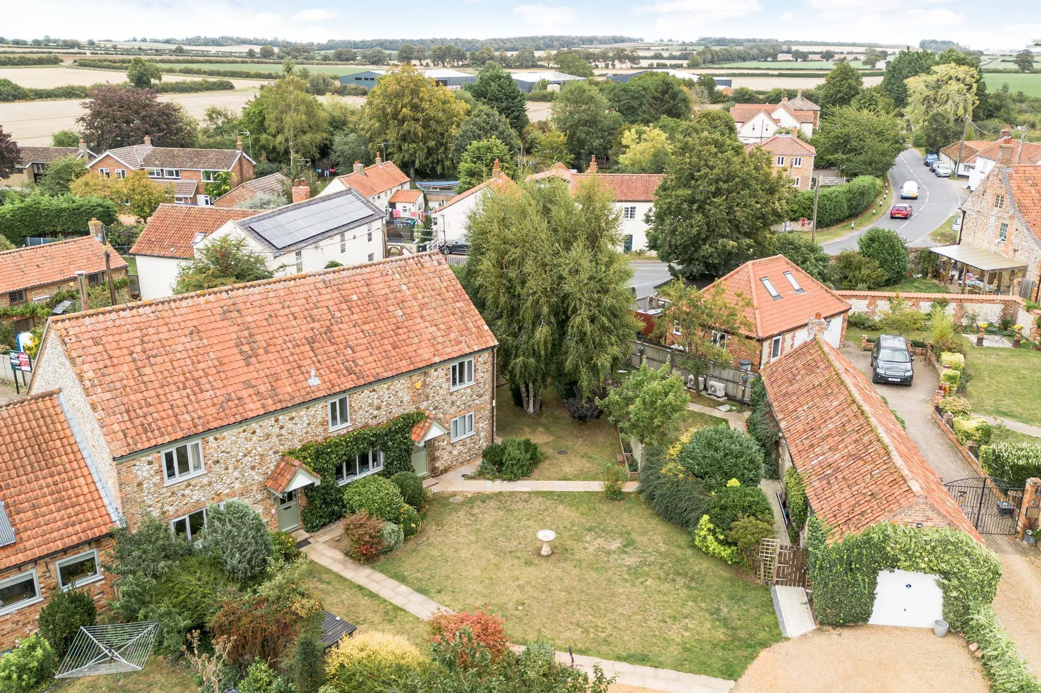 Five Bedroom Barn Conversion With Annexe In Gayton