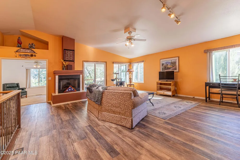 1883 Boardwalk Ave, Prescott, AZ 86301