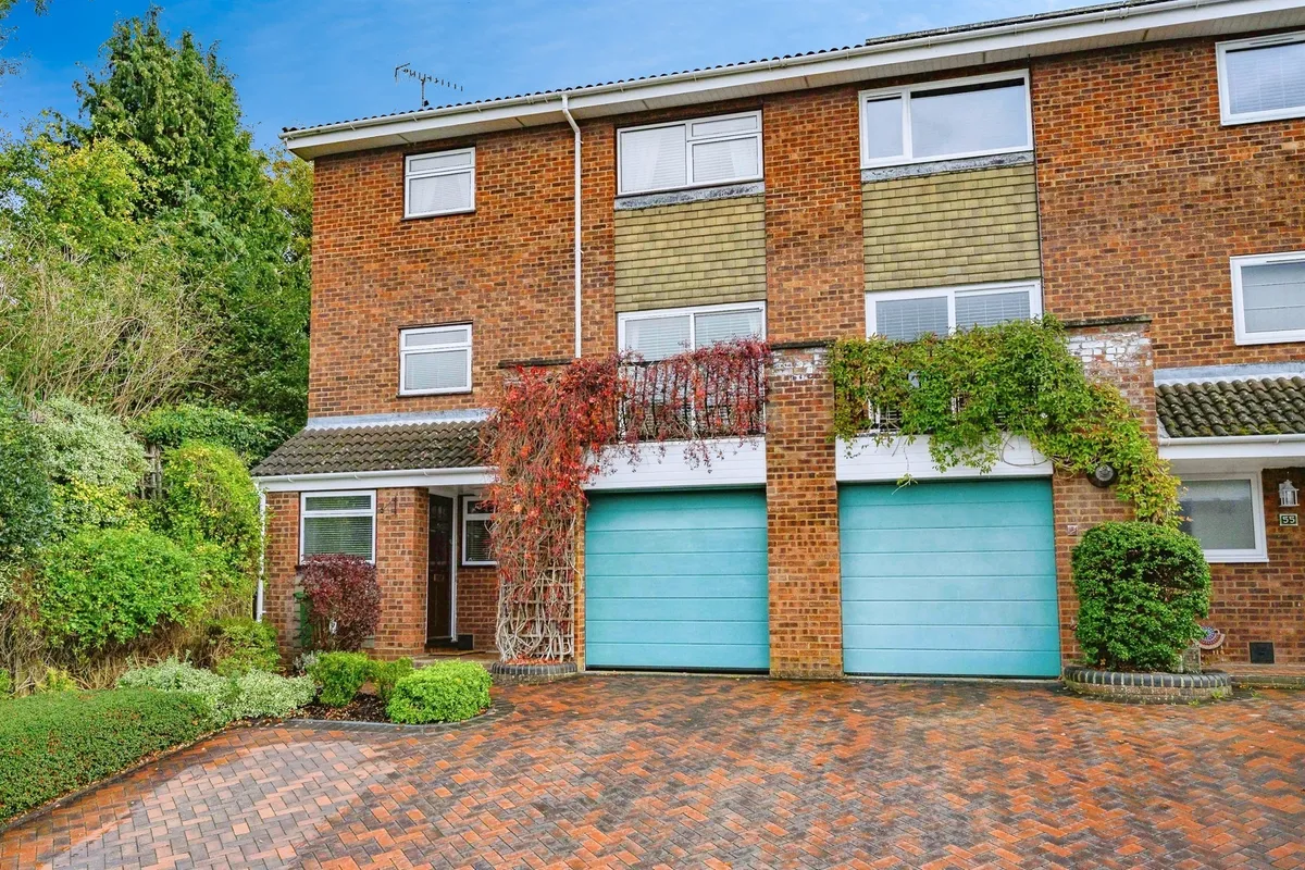 Walnut Grove, Hemel Hempstead