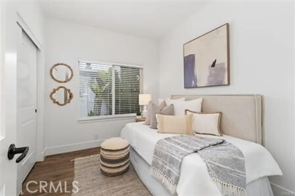 259 Mayflower Dr, Newport Beach, CA 92660
