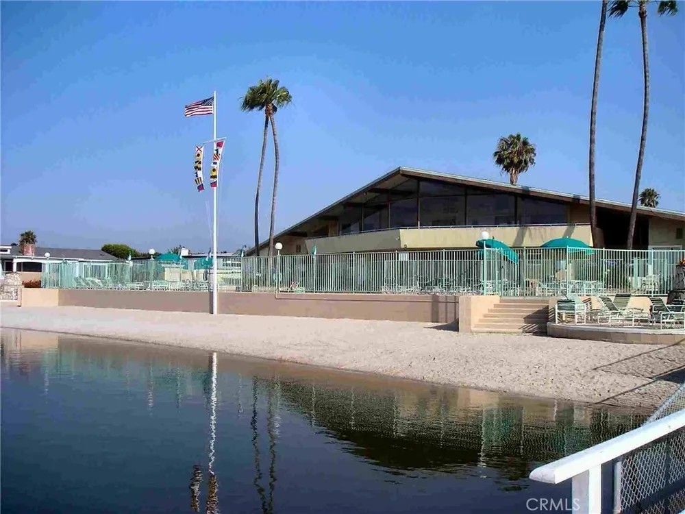 259 Mayflower Dr, Newport Beach, CA 92660