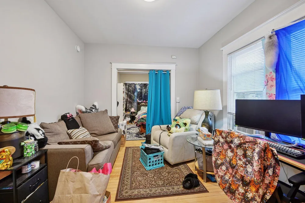 14 W 47th St, Minneapolis, MN 55419