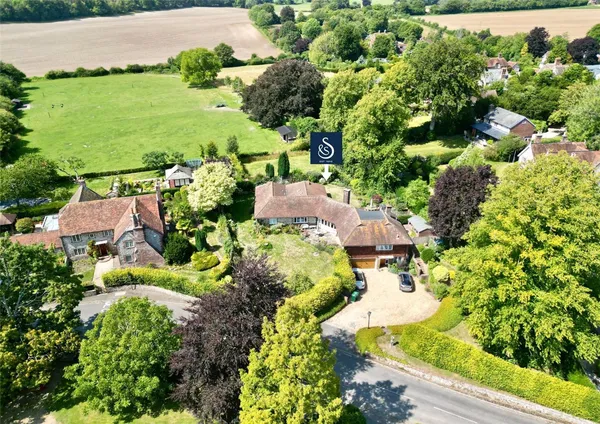 Compton, Chichester, PO18