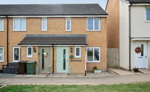 Buttercup Road, Plymouth, Devon, PL6 photo