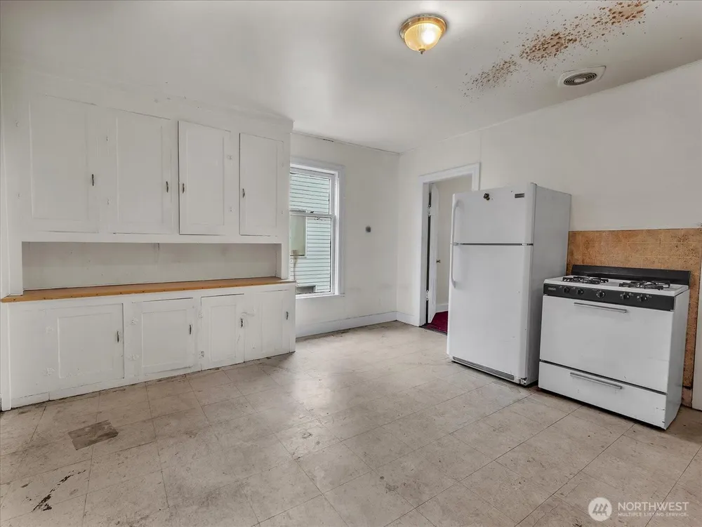 203 23rd Ave, Seattle, WA 98122