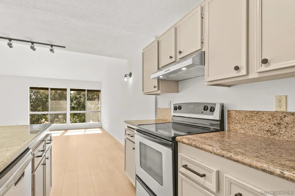 6191 Rancho Mission Rd, San Diego, CA 92108