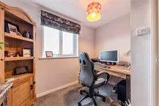 Bedford Close, Grantham