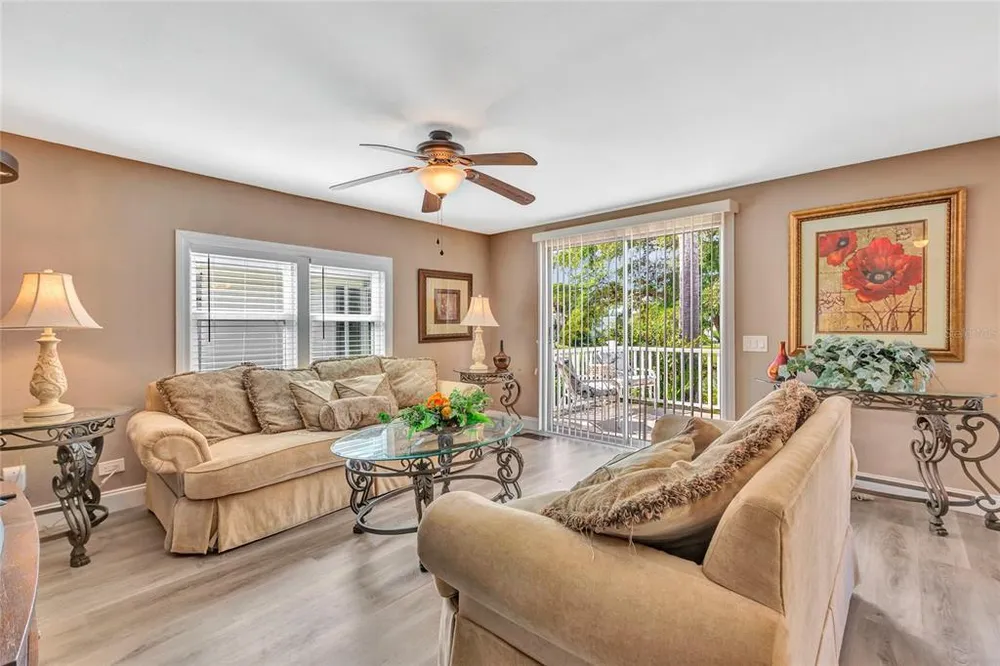 2100 Kings Hwy, Port Charlotte, FL 33980