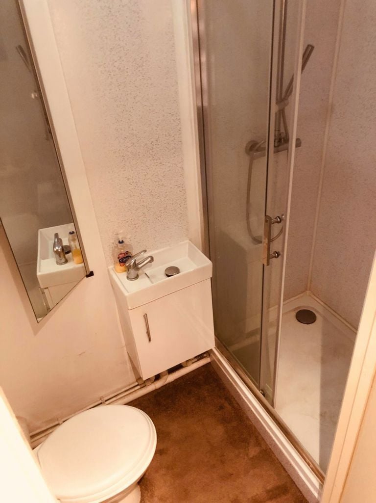 1 Wallace Road, B29 7ND Image 9