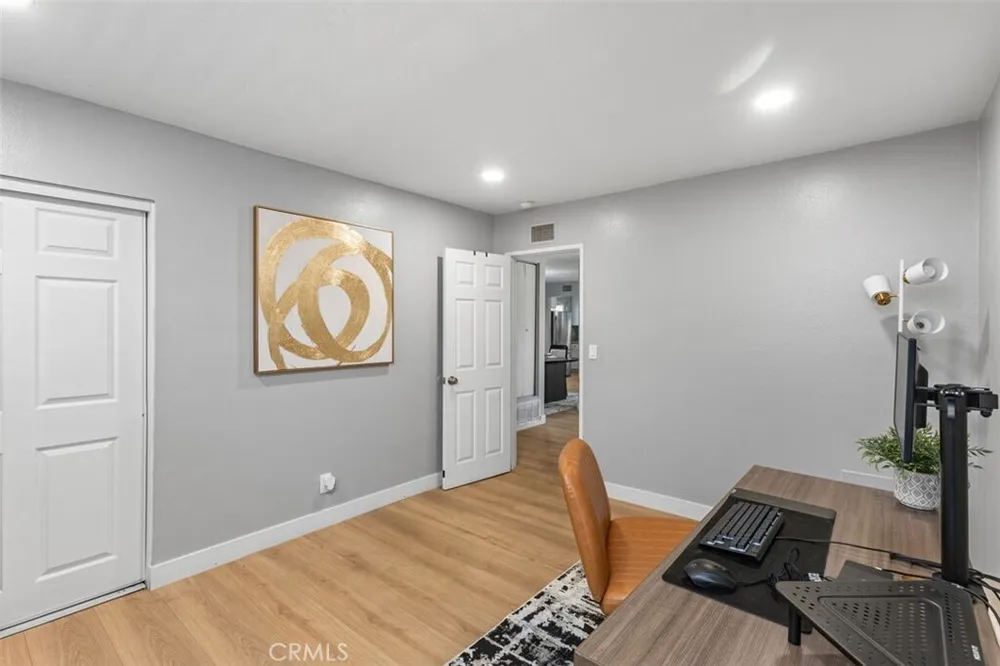 123 E Wilson Ave, Orange, CA 92867