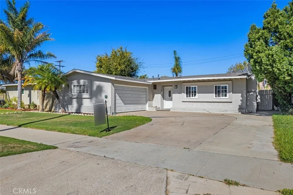 123 E Wilson Ave, Orange, CA 92867