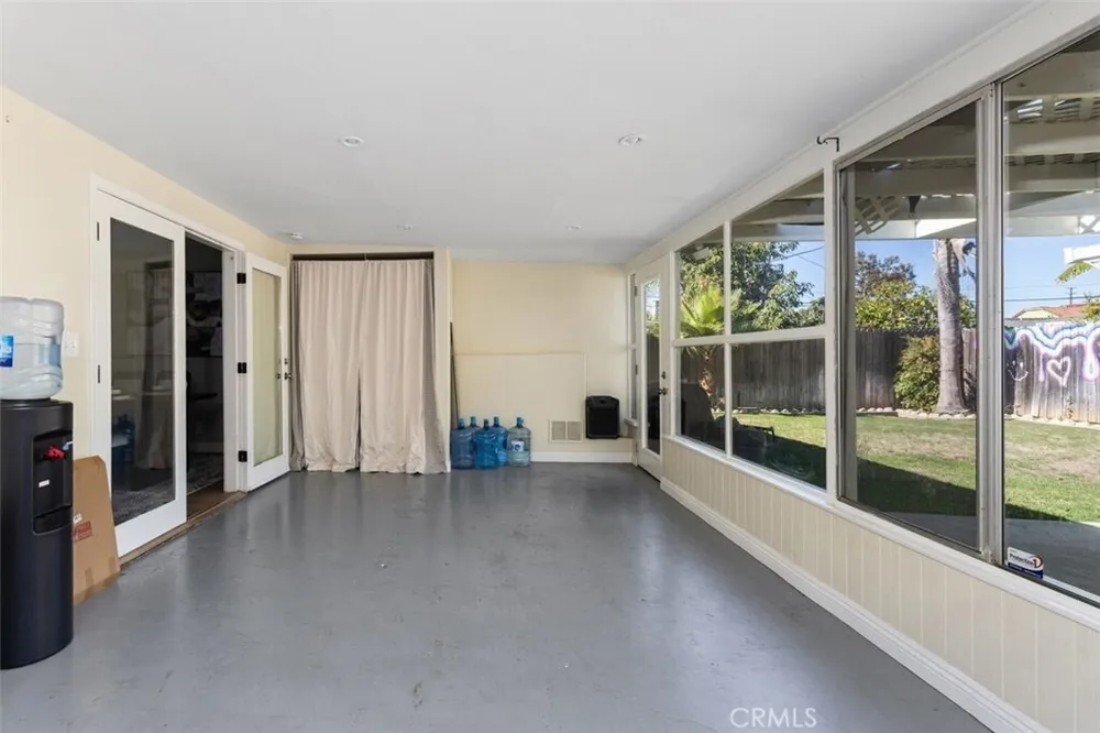 123 E Wilson Ave, Orange, CA 92867