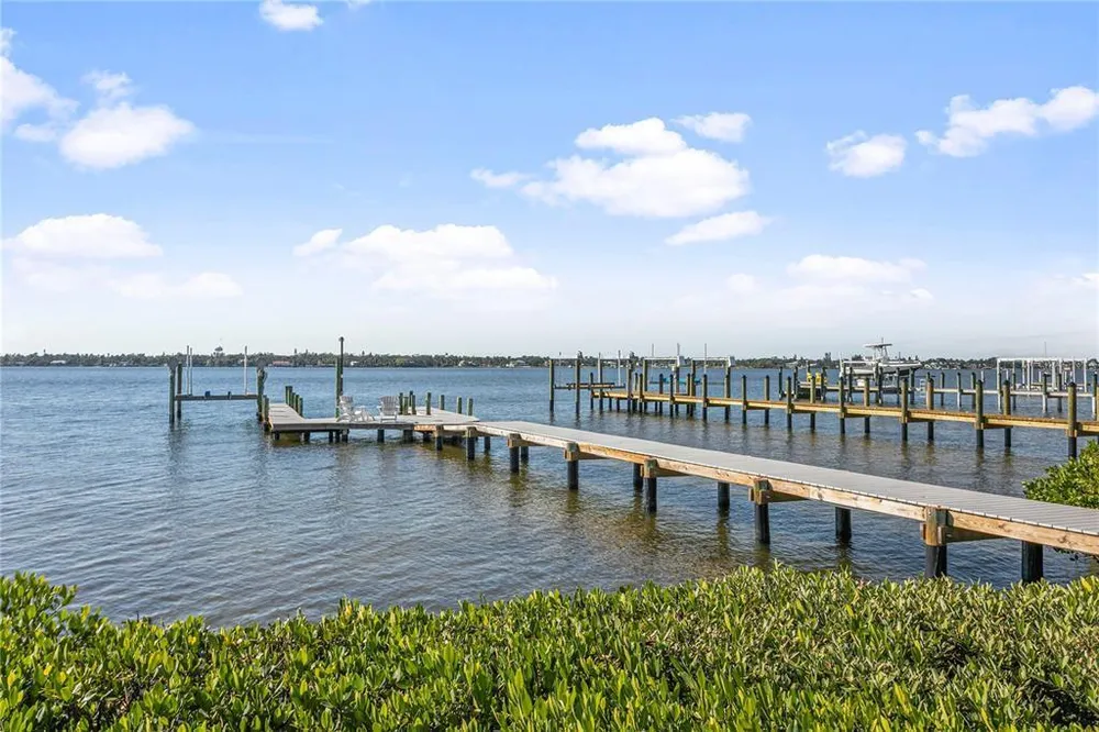 1905 4th St W, Palmetto, FL 34221